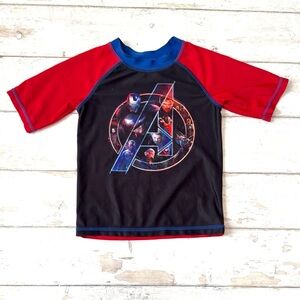 Boys 4/5 Avengers Swim Shirt Rashguard Swimsuit Top Marvel Superheroes 4T 5T